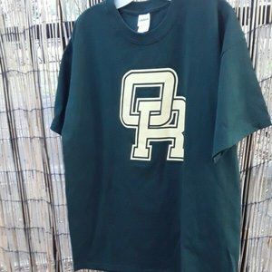 Gildan....SIZE LARGE....T-Shirt   Logo Design